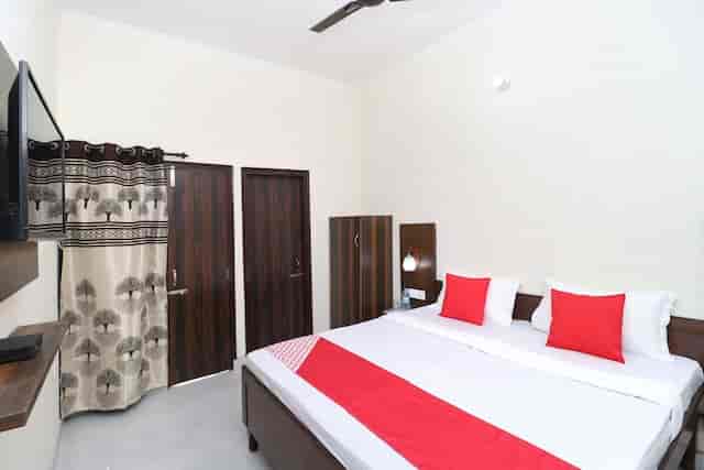 Hotel Sharnam